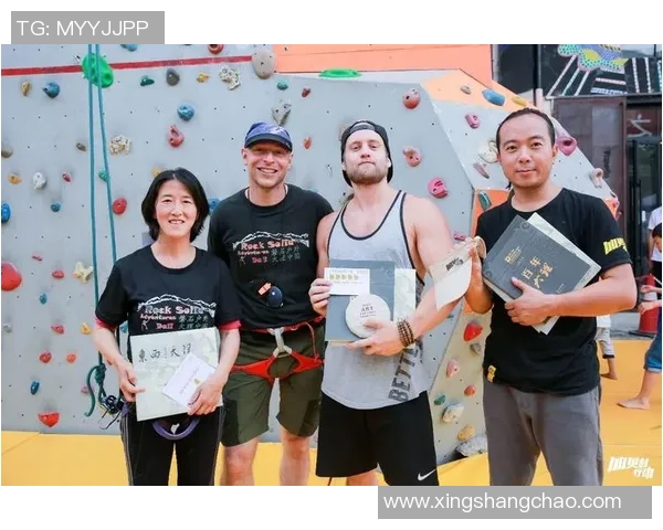 南京攀岩队耐力对比深度解析与训练策略探讨 南京攀岩队耐力对比深度解析与训练策略探讨