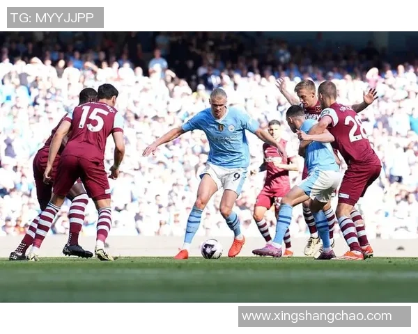 2013年曼城对战经典回顾与精彩瞬间分析