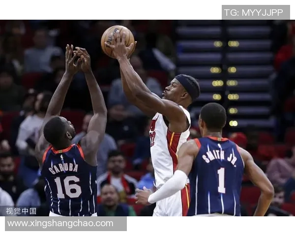 2018年热火与火箭精彩对决全场录像回顾与分析 2018年热火与火箭精彩对决全场录像回顾与分析