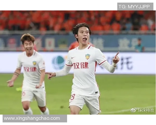 山东鲁能与天津权健激战正酣谁能在这场对决中笑到最后